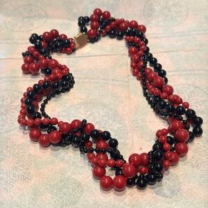 4- strand black onyx & red agate necklace w/ 14K gold clasp - 24”